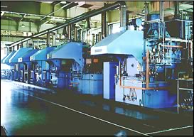 新潟工場　熱処理設備ライン